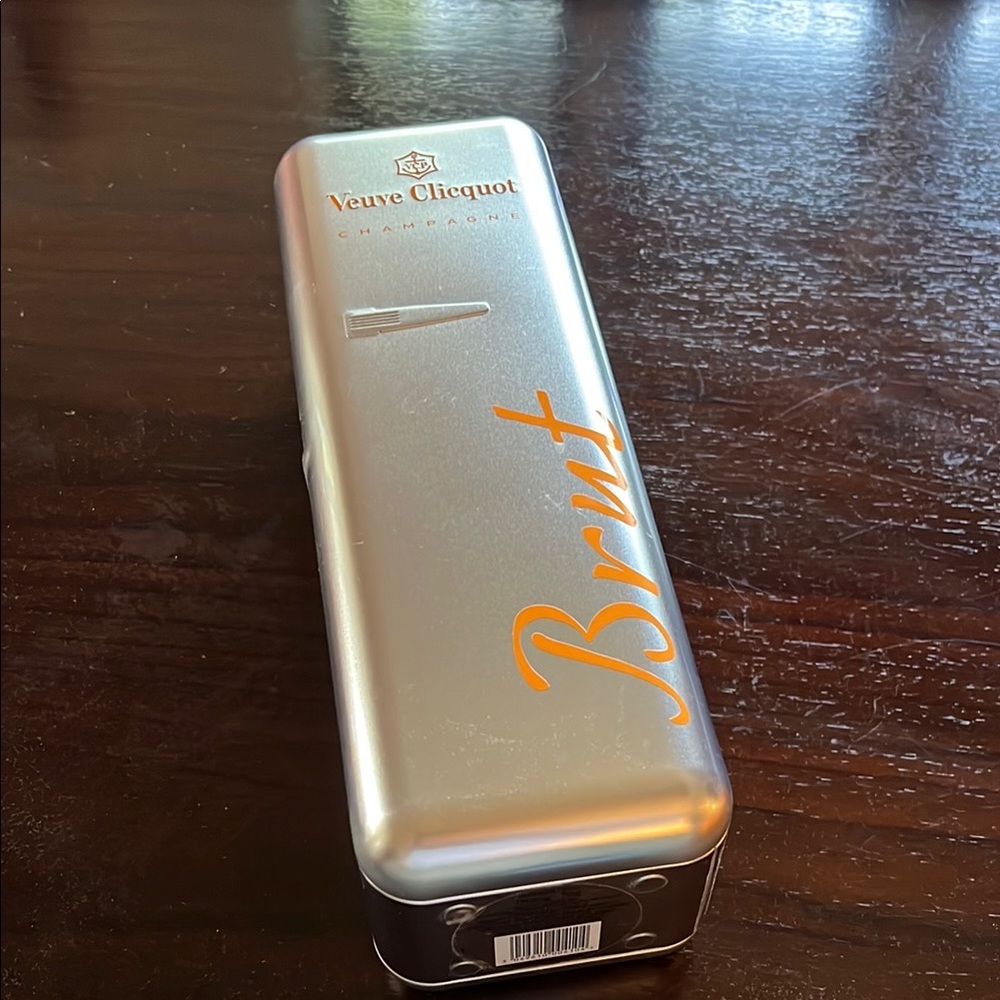 Veuve Clicquot Silver Champagne Box
